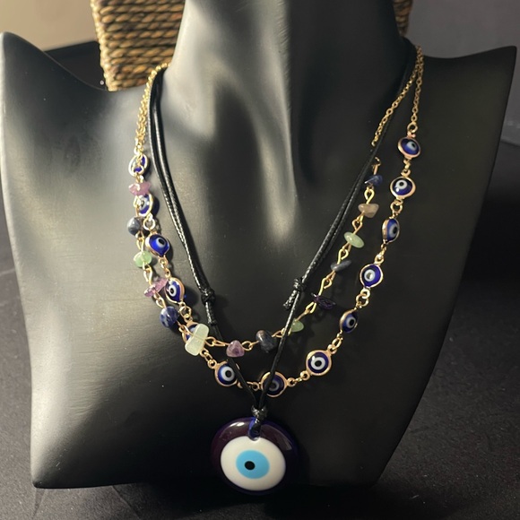 Turkish Lucky Eye Pendant Necklace - Natural Stone Beaded - Picture 5 of 7